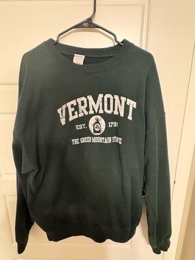 Vermont Forest Green Graphic Crewneck - Green Mountain State Sweatshirt